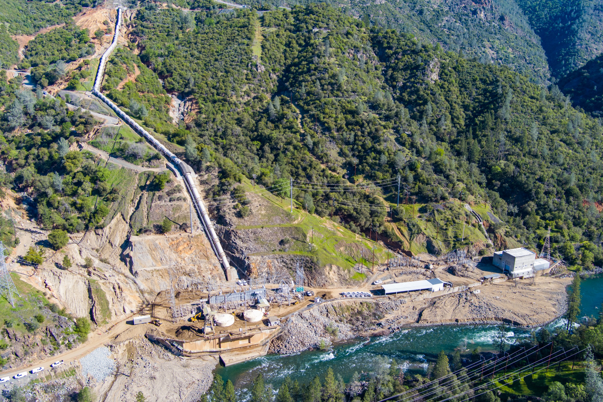 An aerial view looking upstream at New Colgate Powerhouse on the Yuba River. 